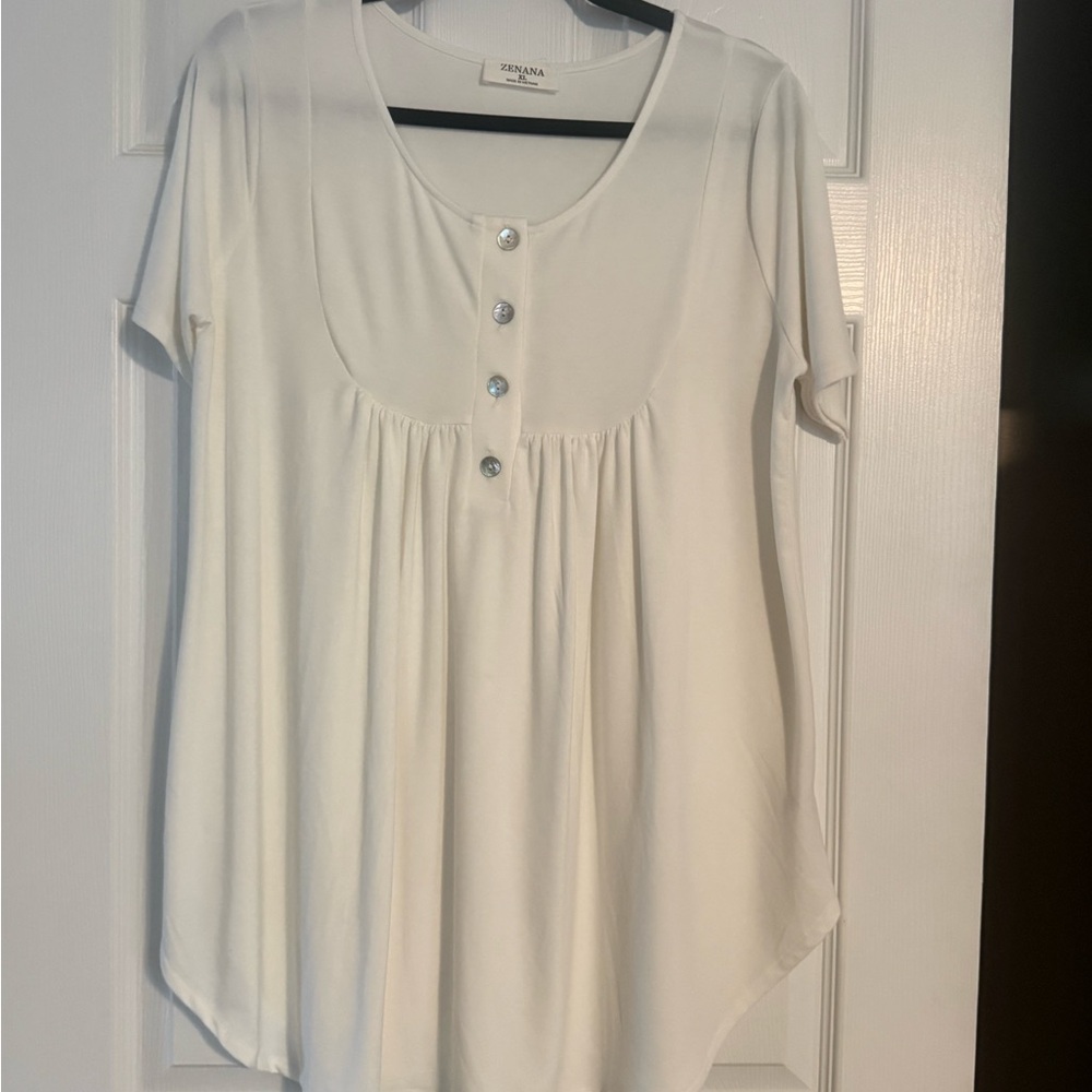 Zenana Outfitters Cream Button-Front Blouse
